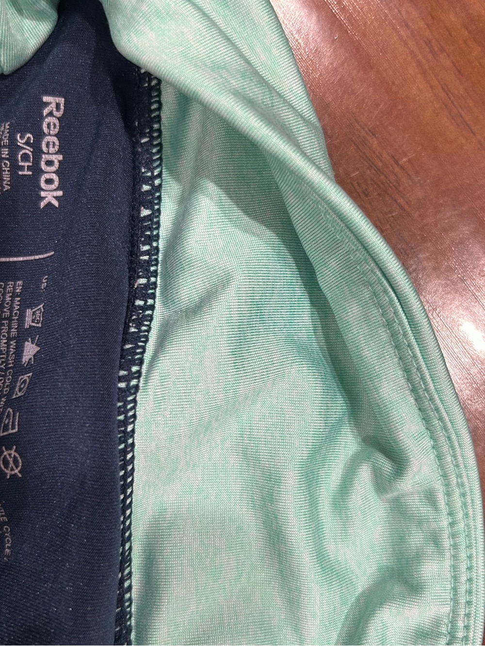 Reebok Navy Skort with Mint Waistband and Zip Pockets, shorts, small - Picture 3 of 6